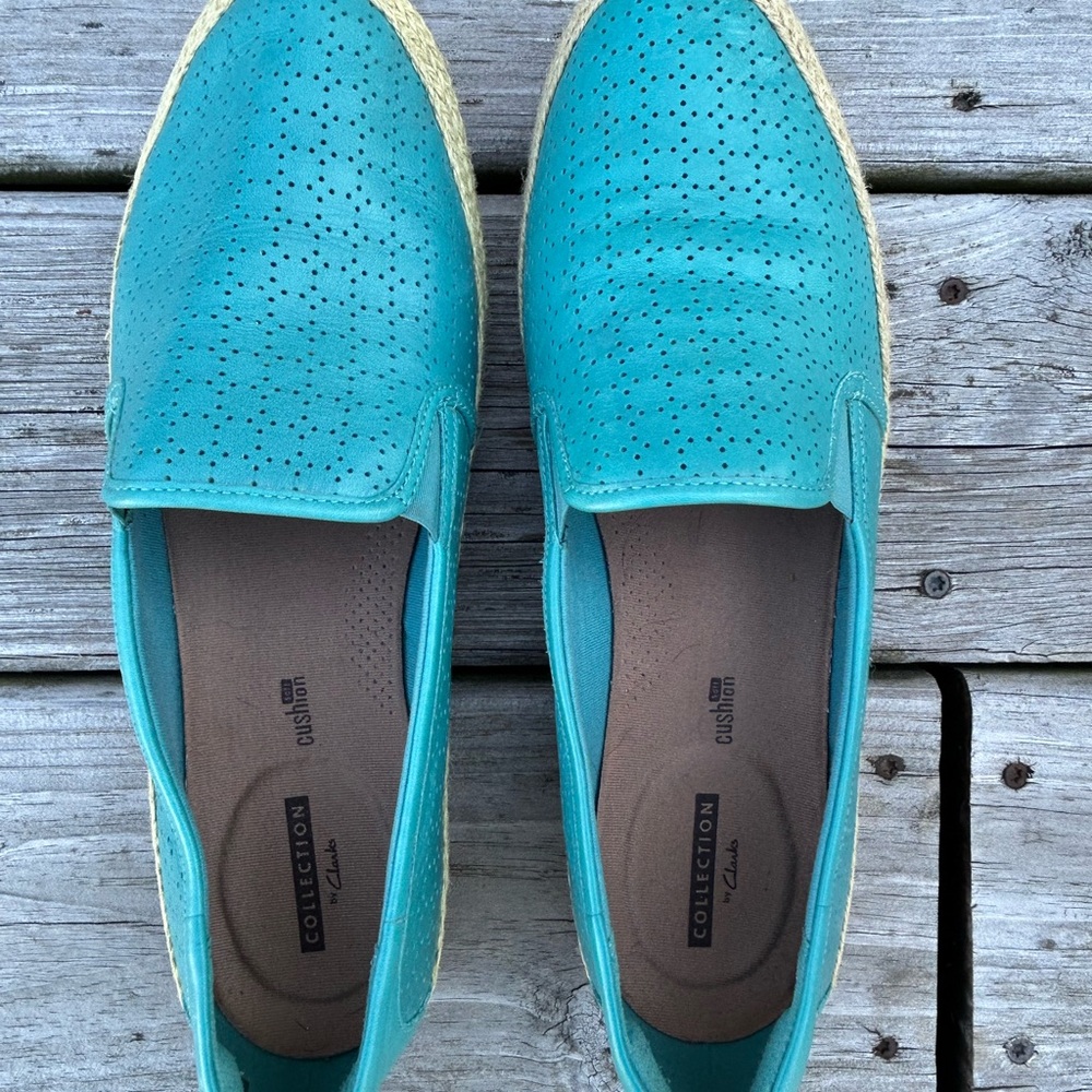 Clarks Danelly Adira slip-on loafers (size 12)